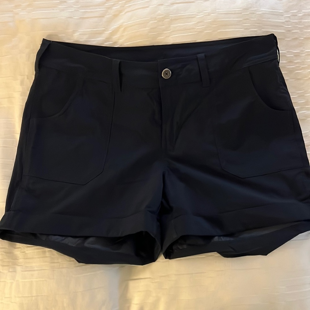 The North Face Nylon Navy Hiking Shorts. Size 12.